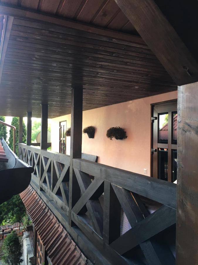Апартаменты В Старом Городе Kam'janec'-Podil's'kyj Esterno foto