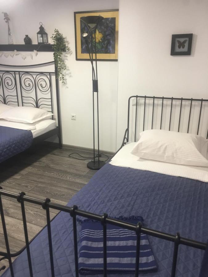 Апартаменты В Старом Городе Kam'janec'-Podil's'kyj Esterno foto